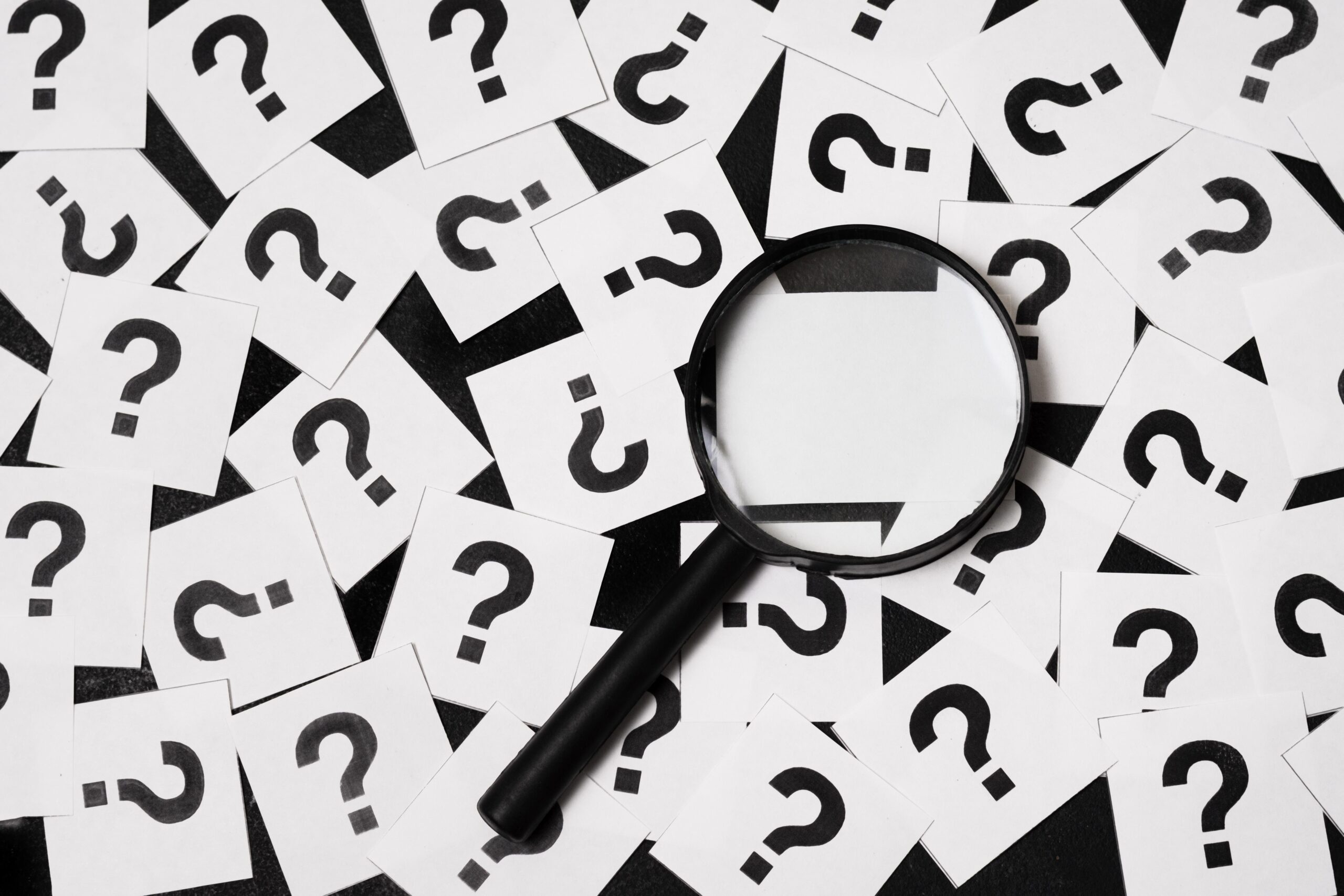 arreglo-del-concepto-de-verdad-con-una-lupa